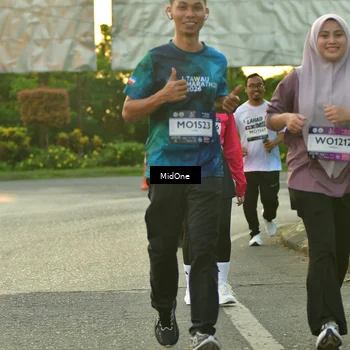 Runner Photo 7712528