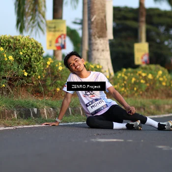 Runner Photo 7712555