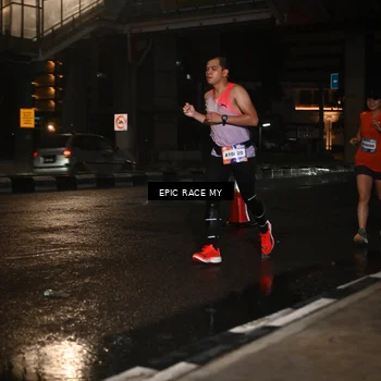 Runner Photo 7712557