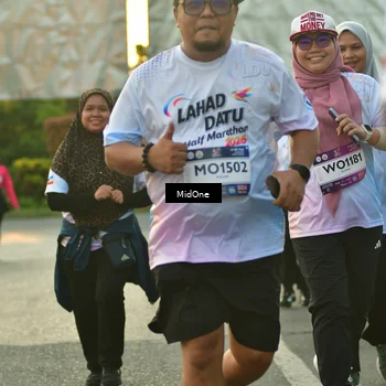 Runner Photo 7712558
