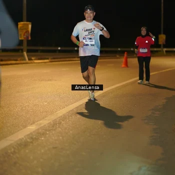 Runner Photo 7712571