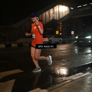 Runner Photo 7712577