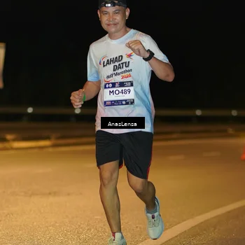 Runner Photo 7712581