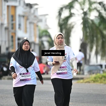 Runner Photo 7712583
