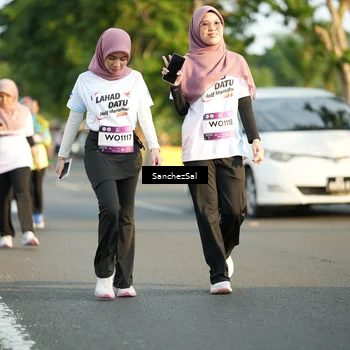 Runner Photo 7712585