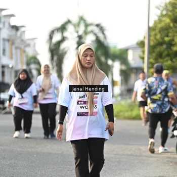 Runner Photo 7712590