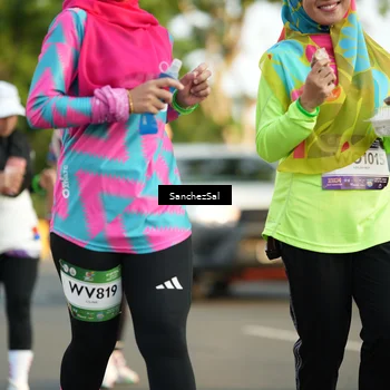 Runner Photo 7712593