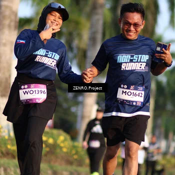 Runner Photo 7712599