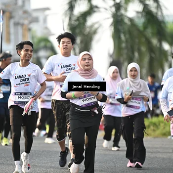 Runner Photo 7712607