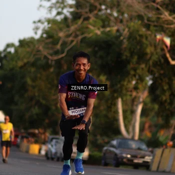 Runner Photo 7712611