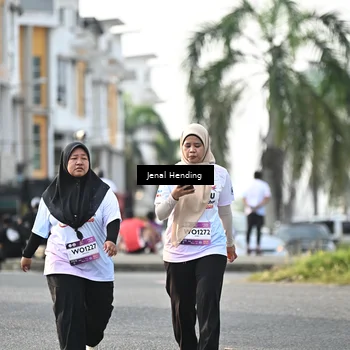 Runner Photo 7712623