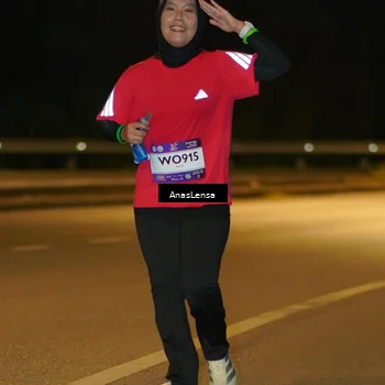 Runner Photo 7712640