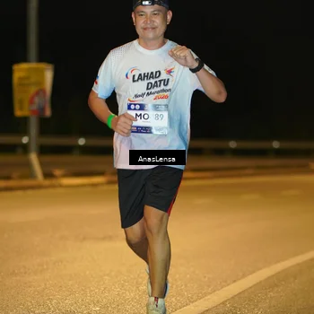 Runner Photo 7712643