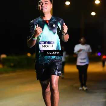 Runner Photo 7712679