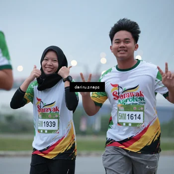 Runner Photo 7712713