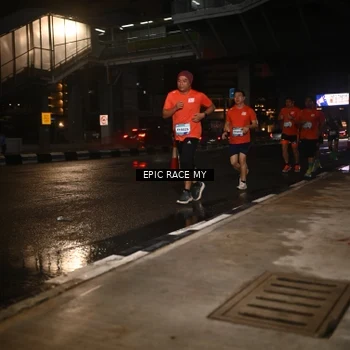 Runner Photo 7712730