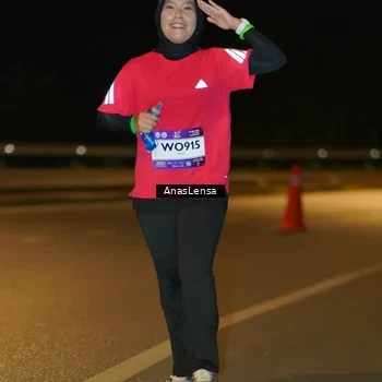 Runner Photo 7712731