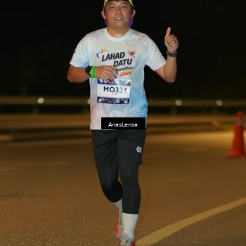 Runner Photo 7712769