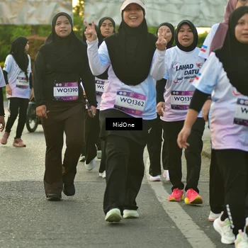 Runner Photo 7712799