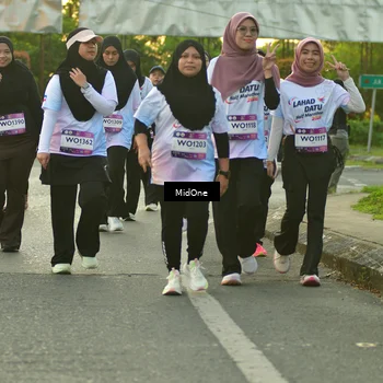 Runner Photo 7712813