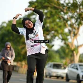 Runner Photo 7712832