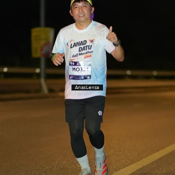 Runner Photo 7712836
