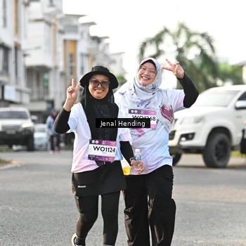 Runner Photo 7712845