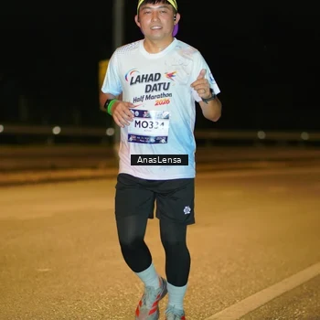 Runner Photo 7712853