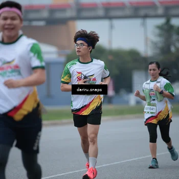Runner Photo 7712855