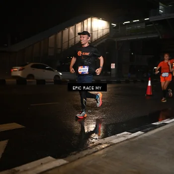 Runner Photo 7712882
