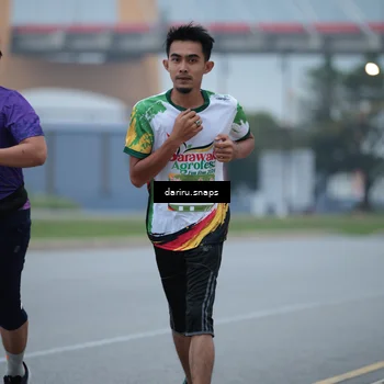 Runner Photo 7712898