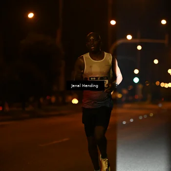 Runner Photo 7712916