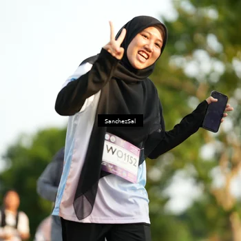 Runner Photo 7712929