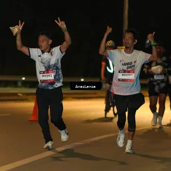 Runner Photo 7712934