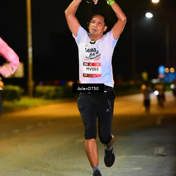 Runner Photo 7712935