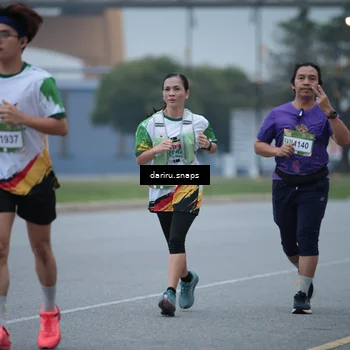 Runner Photo 7712941