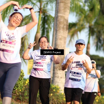 Runner Photo 7712963