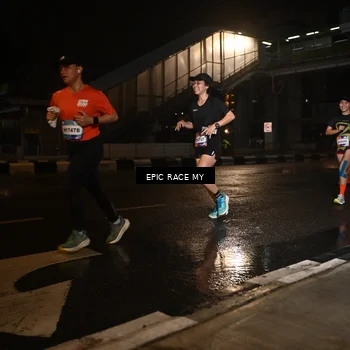 Runner Photo 7712967