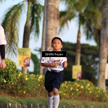 Runner Photo 7712970
