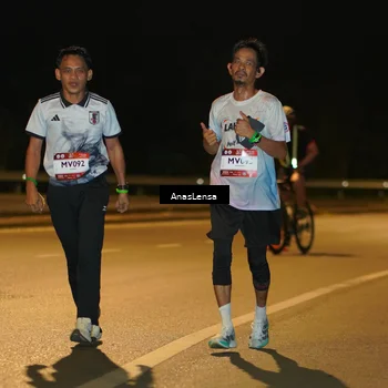 Runner Photo 7712978