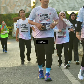 Runner Photo 7713013