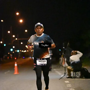 Runner Photo 7713014