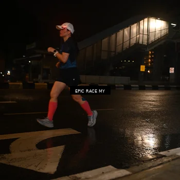 Runner Photo 7713023