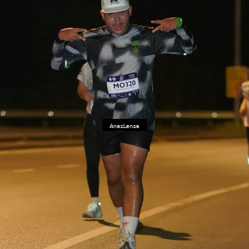 Runner Photo 7713056