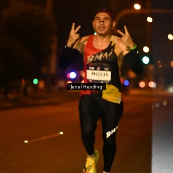 Runner Photo 7713144