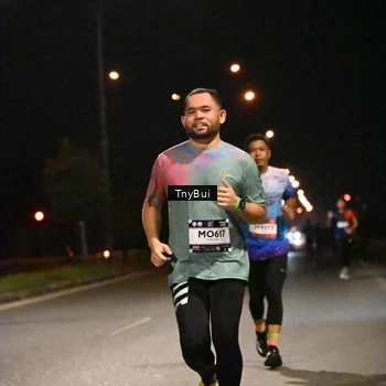 Runner Photo 7713152