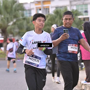 Runner Photo 7713160