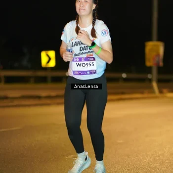 Runner Photo 7713174
