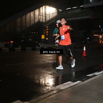 Runner Photo 7713207