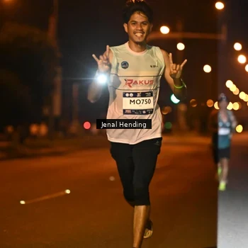 Runner Photo 7713209